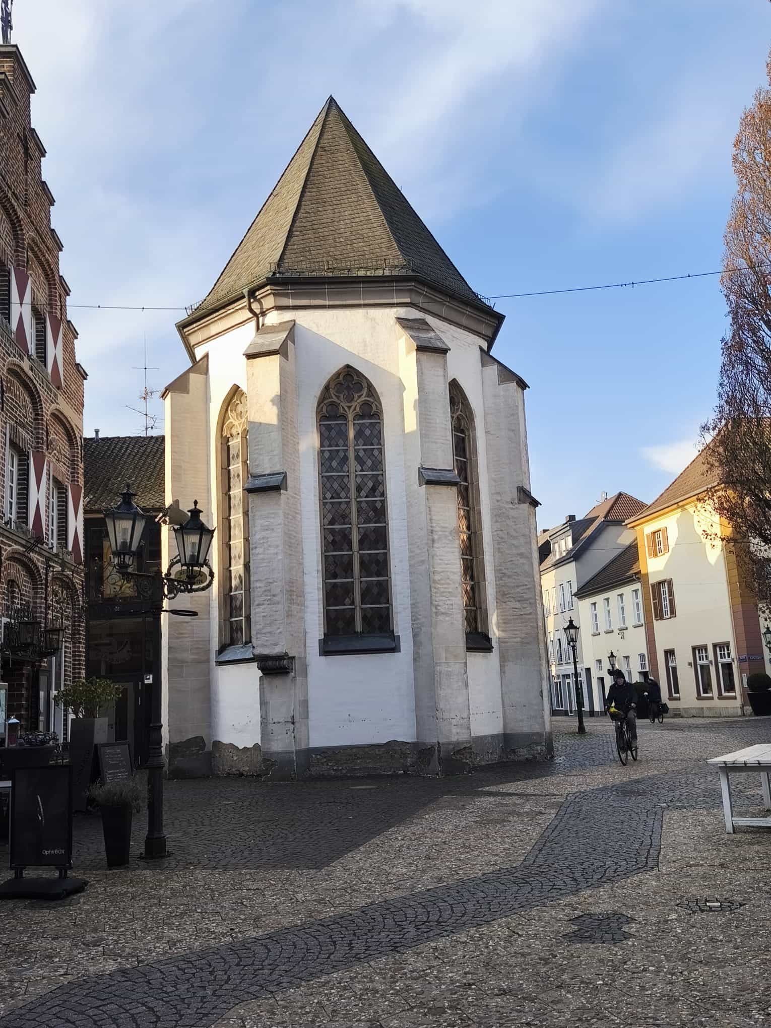 Neue Location der Kempener Rose am Buttermarkt in Kempen
