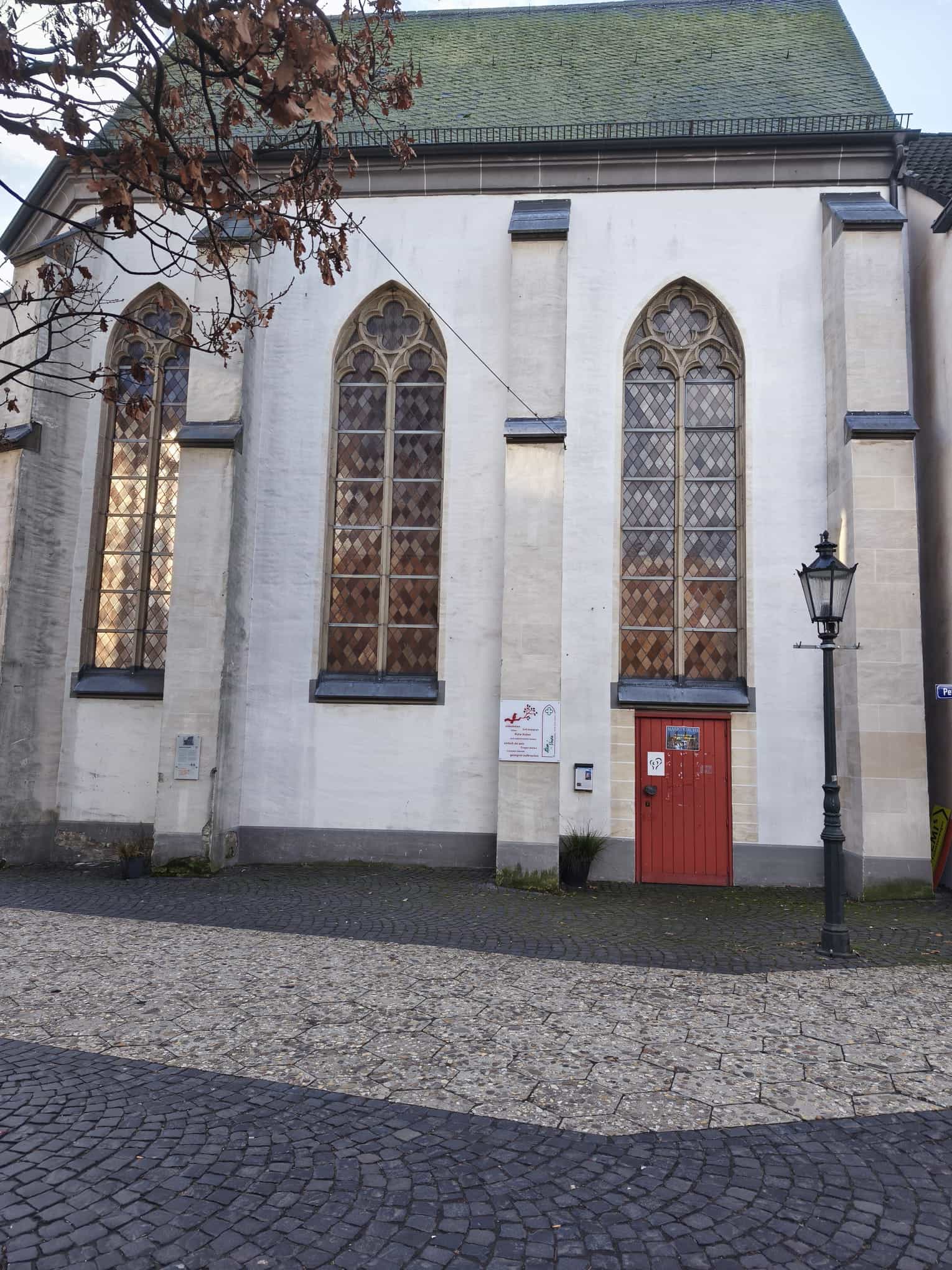 Ausstellung der Kempener Rose in der Heilig-Geist-Kapelle in Kempen